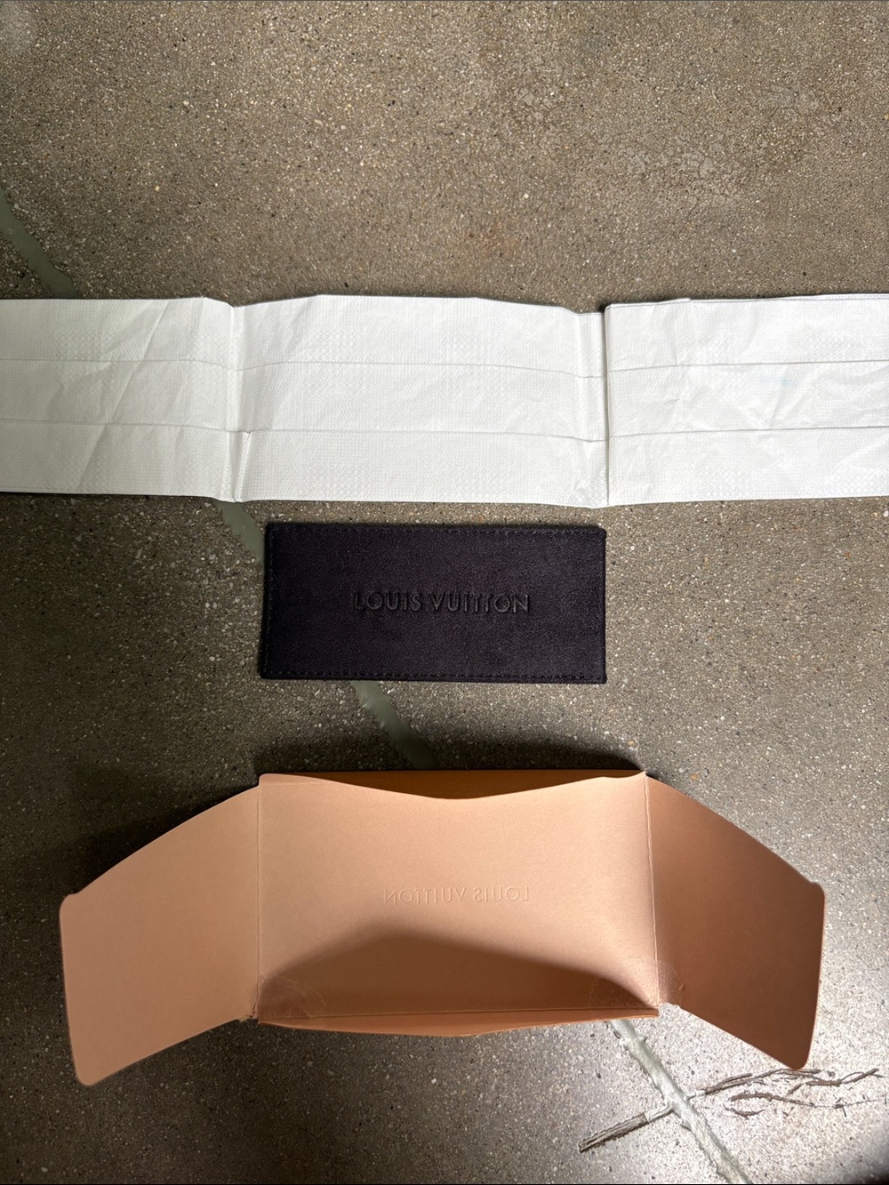 Authentic Louis Vuitton Black Lipstick Case with Logo - Picture 2 of 5